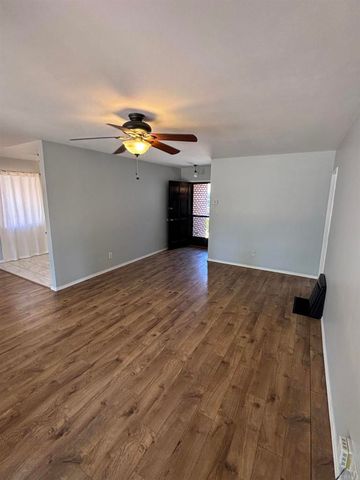 6114 Fenimore Way, San Diego, CA 92120