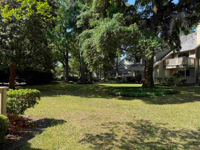 306 Westbury Ct Apt 2E, Myrtle Beach, SC 29572