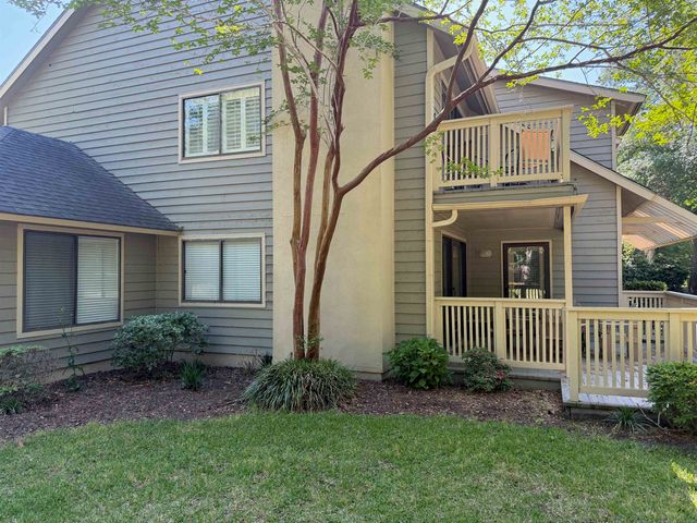 306 Westbury Ct Apt 2E, Myrtle Beach, SC 29572