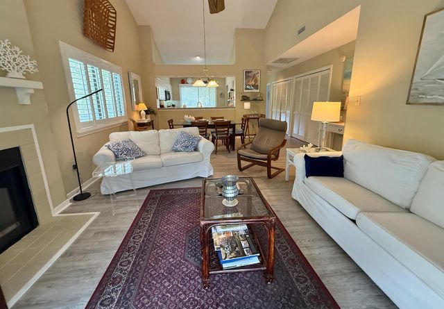 306 Westbury Ct Apt 2E, Myrtle Beach, SC 29572