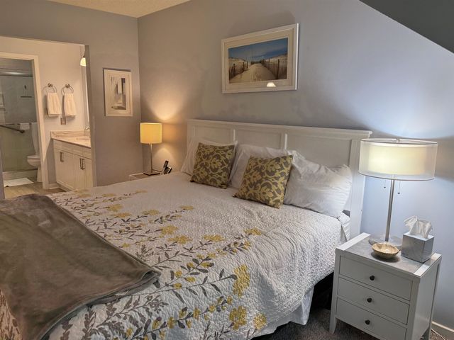 306 Westbury Ct Apt 2E, Myrtle Beach, SC 29572