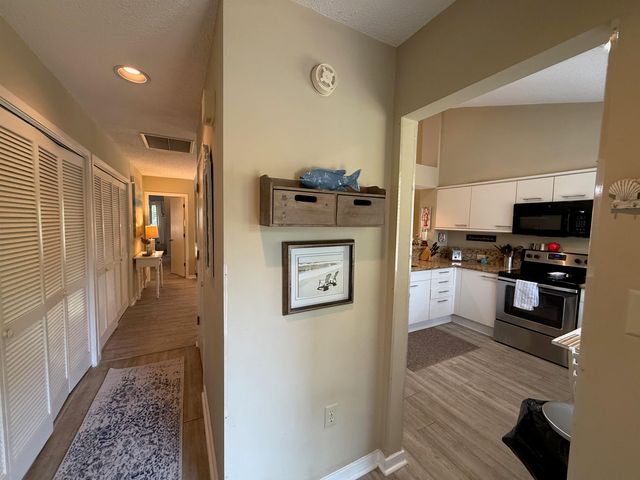 306 Westbury Ct Apt 2E, Myrtle Beach, SC 29572