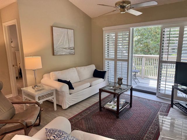 306 Westbury Ct Apt 2E, Myrtle Beach, SC 29572