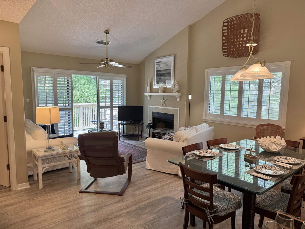 306 Westbury Ct Apt 2E, Myrtle Beach, SC 29572 — photo 5