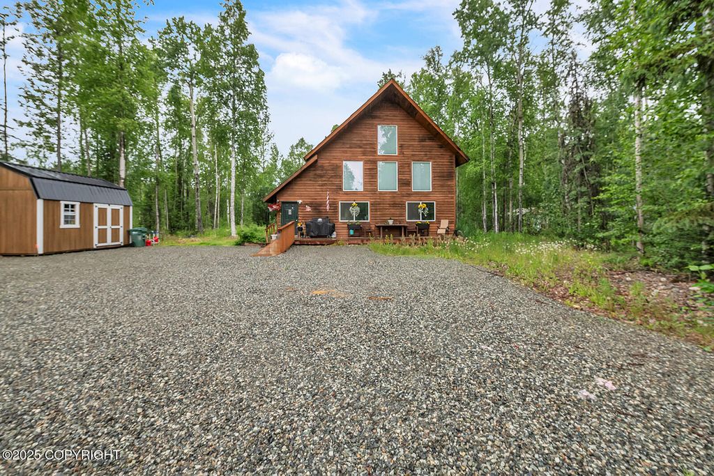 24923 W Schwager's Circle, Willow, AK 99688