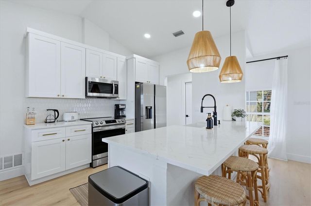 1930 FAUN ROAD, Venice, FL 34293