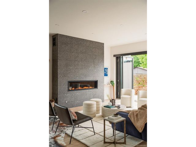 3985 Mariposa St, Denver, CO 80211