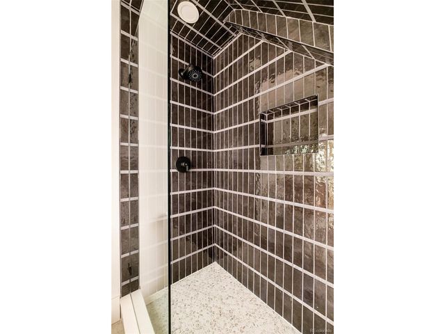 3985 Mariposa St, Denver, CO 80211