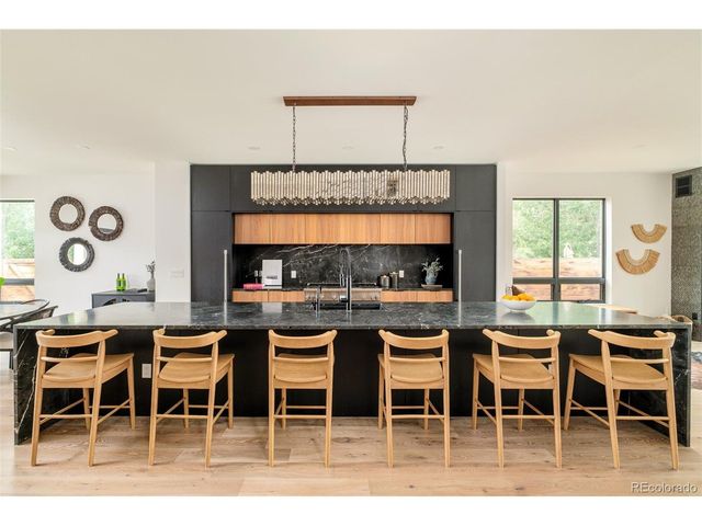 3985 Mariposa St, Denver, CO 80211