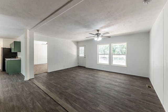 321 Forest Road, Point Blank, TX 77364