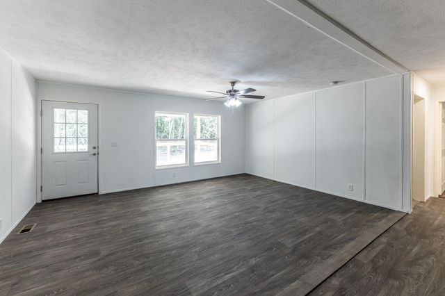 321 Forest Road, Point Blank, TX 77364