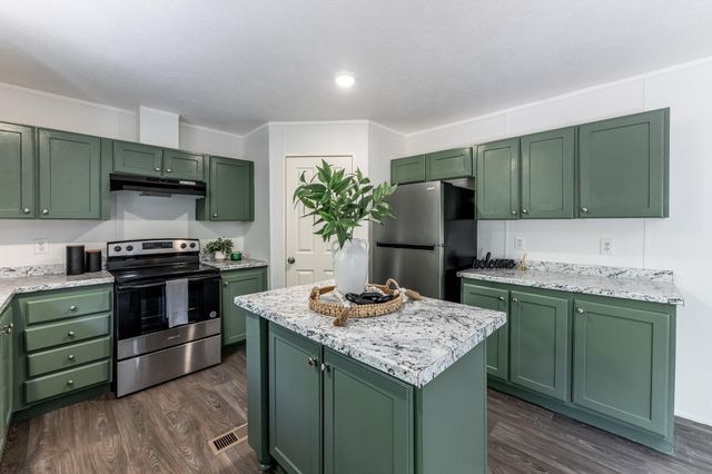 321 Forest Road, Point Blank, TX 77364