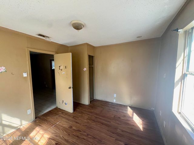 1087 W 29TH Street, Jacksonville, FL 32209