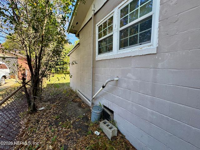 1087 W 29TH Street, Jacksonville, FL 32209