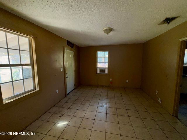 1087 W 29TH Street, Jacksonville, FL 32209