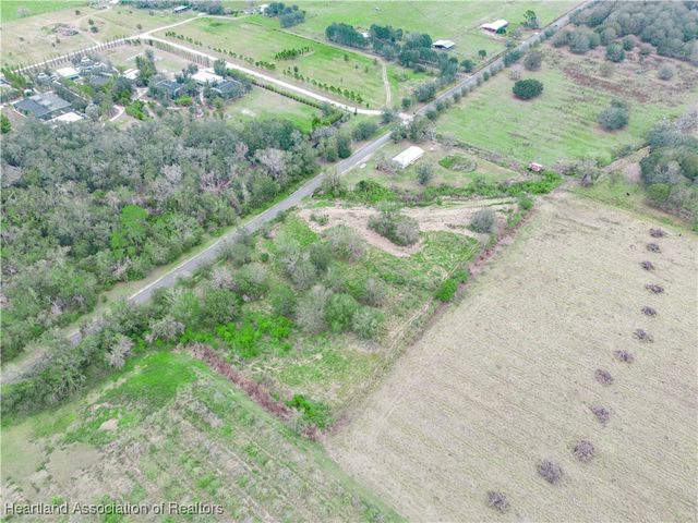 5926 Van Simmons Road, Wauchula, FL 33873