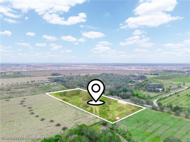 5926 Van Simmons Road, Wauchula, FL 33873