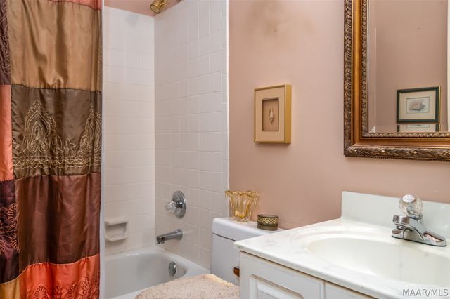 352 Green Chase Circle, Montgomery, AL 36117