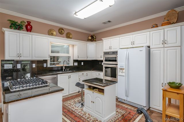 352 Green Chase Circle, Montgomery, AL 36117