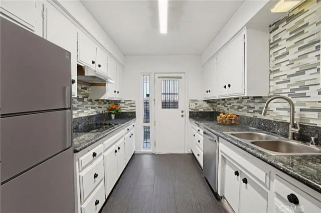 320 E Spruce, Inglewood, CA 90301