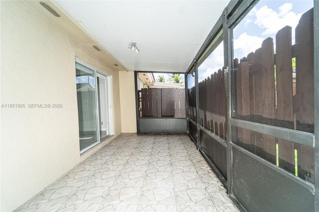 17249 NW 60th Ct 17249, Hialeah, FL 33015