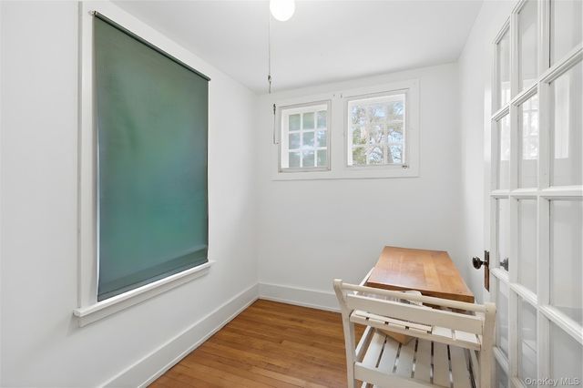 4 Weesuck Avenue, East Quogue, NY 11942
