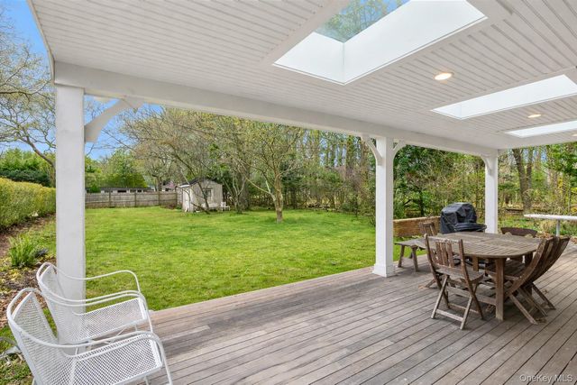 4 Weesuck Avenue, East Quogue, NY 11942