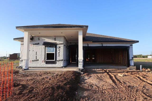 2903 Silver Forest Street, Angleton, TX 77515