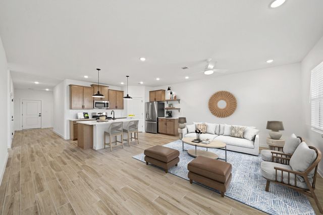 2903 Silver Forest Street, Angleton, TX 77515