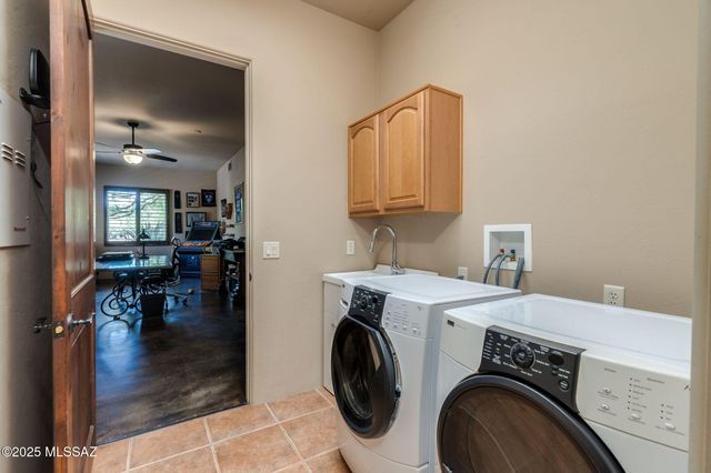 124 Circulo Vespucci, Tubac, AZ 85646