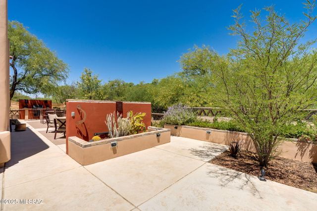 124 Circulo Vespucci, Tubac, AZ 85646