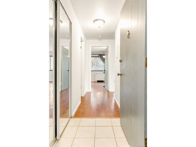 1260 York St 206, Denver, CO 80206