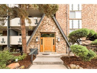 1260 York St 206, Denver, CO 80206