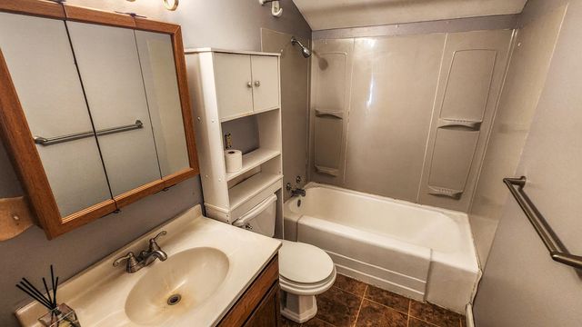 511 11th Street N, Moorhead, MN 56560