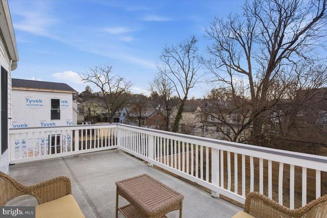 1023 19TH ST S, Arlington, VA 22202