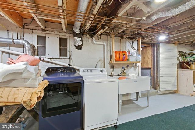 1023 19TH ST S, Arlington, VA 22202