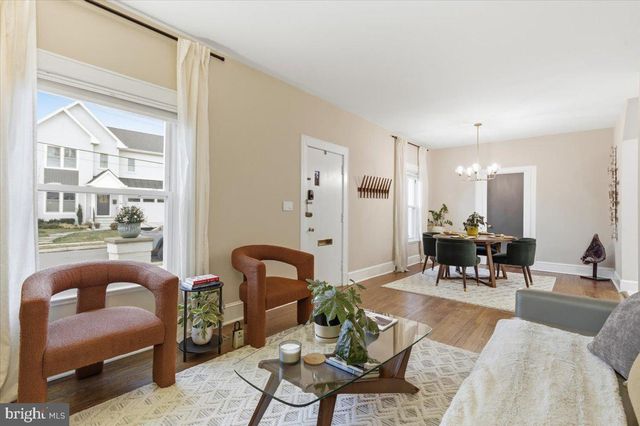 1023 19TH ST S, Arlington, VA 22202