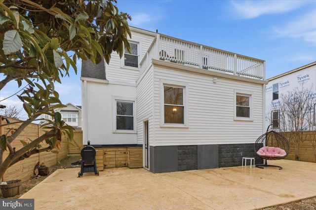 1023 19TH ST S, Arlington, VA 22202