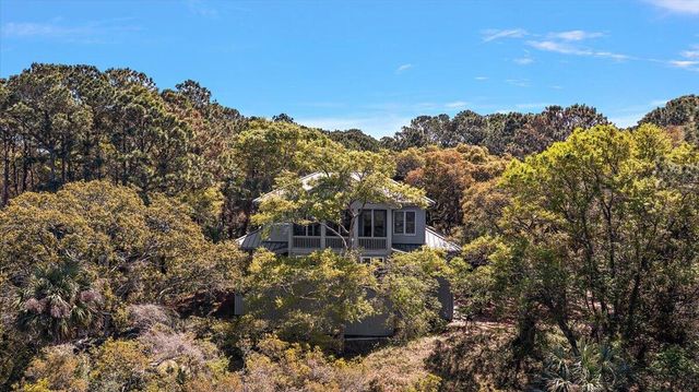 252 Pelican Flight Drive, Dewees Island, SC 29451