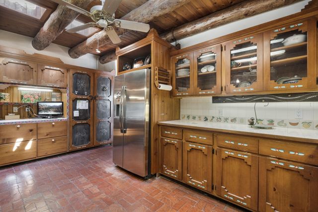 10075 Los Cansados Road NW, Albuquerque, NM 87114