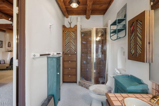 10075 Los Cansados Road NW, Albuquerque, NM 87114