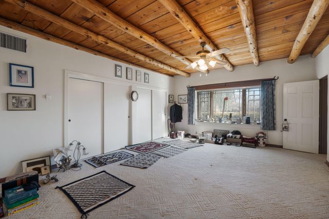 10075 Los Cansados Road NW, Albuquerque, NM 87114