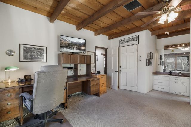 10075 Los Cansados Road NW, Albuquerque, NM 87114