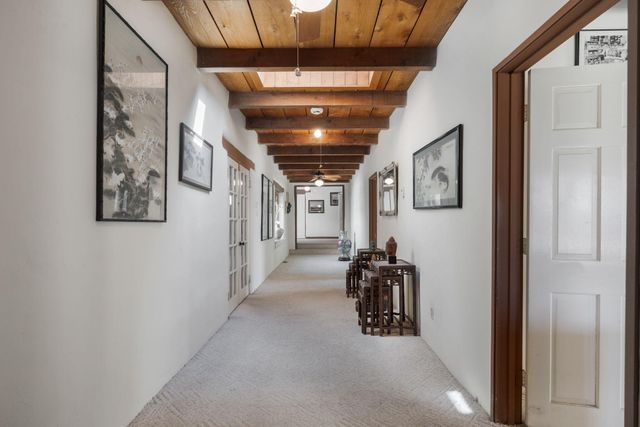 10075 Los Cansados Road NW, Albuquerque, NM 87114