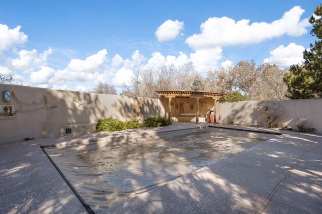 10075 Los Cansados Road NW, Albuquerque, NM 87114