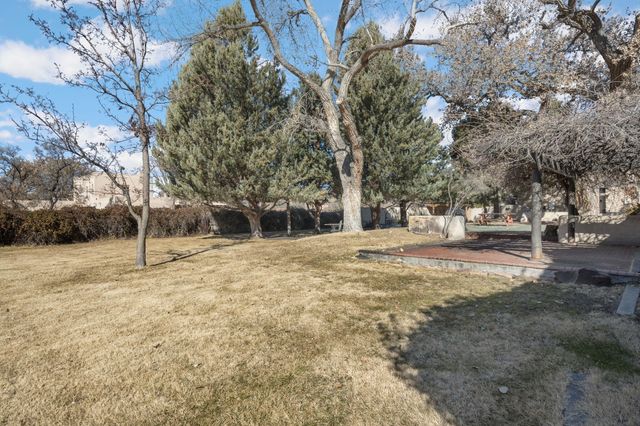 10075 Los Cansados Road NW, Albuquerque, NM 87114