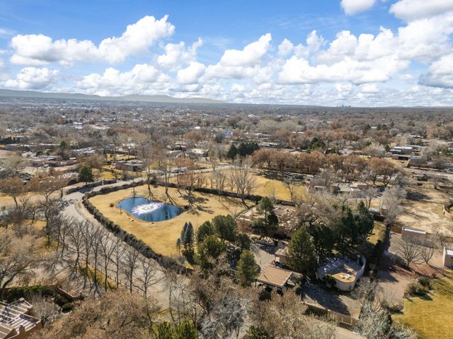 10075 Los Cansados Road NW, Albuquerque, NM 87114