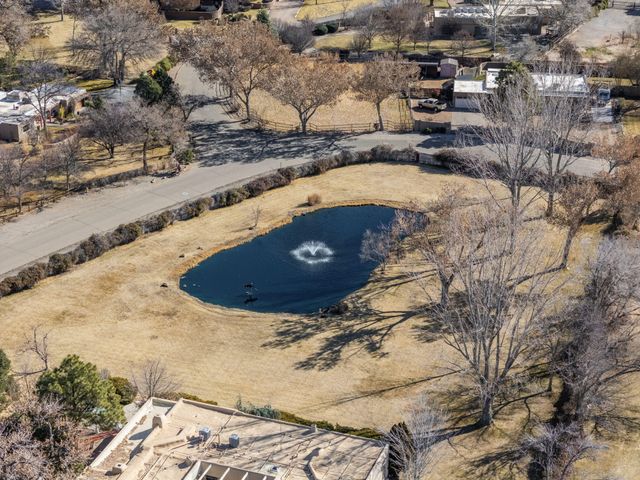 10075 Los Cansados Road NW, Albuquerque, NM 87114