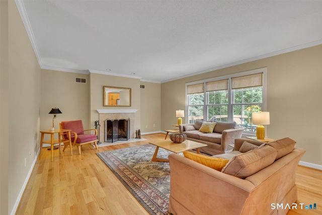 34 Collier Road, Wethersfield, CT 06109
