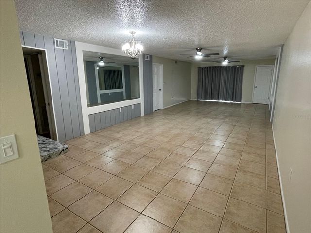 7640 92ND STREET 101E, Seminole, FL 33777